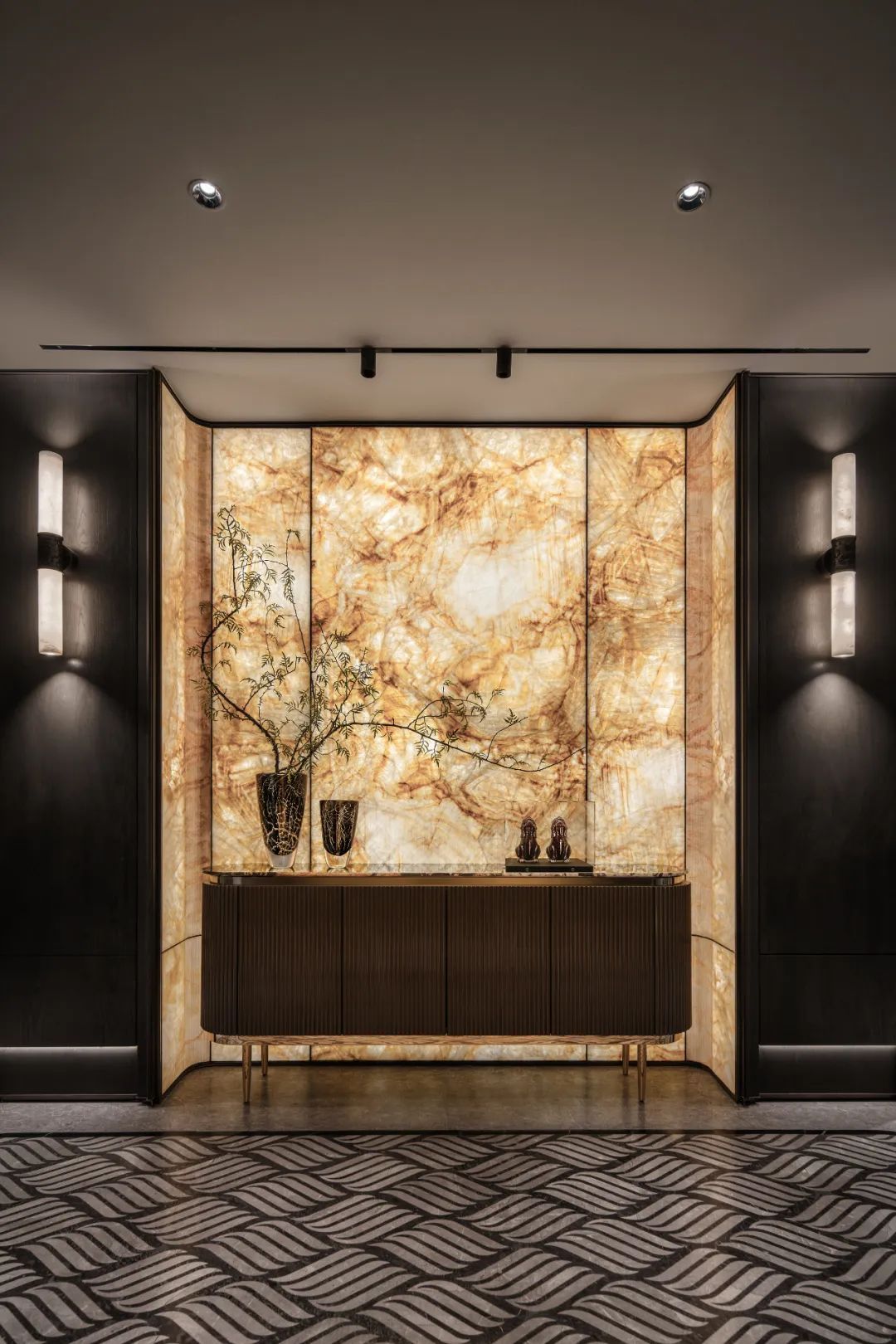 Onyx Feature Wall Onyx Feature Wall